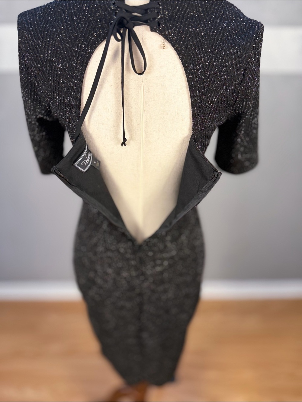 Black Glitter V-Neck Midi Dress - Picture 7 of 9